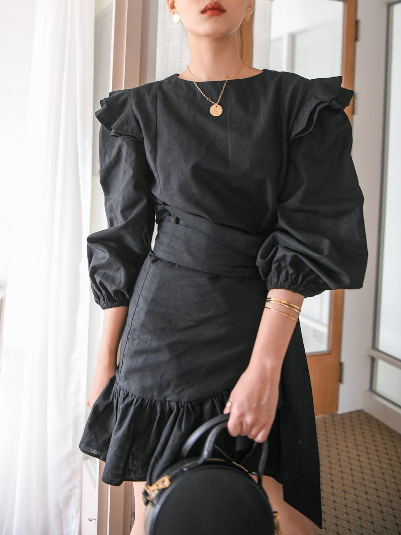 BALLOON SLEEVE RUFFLE DRESS