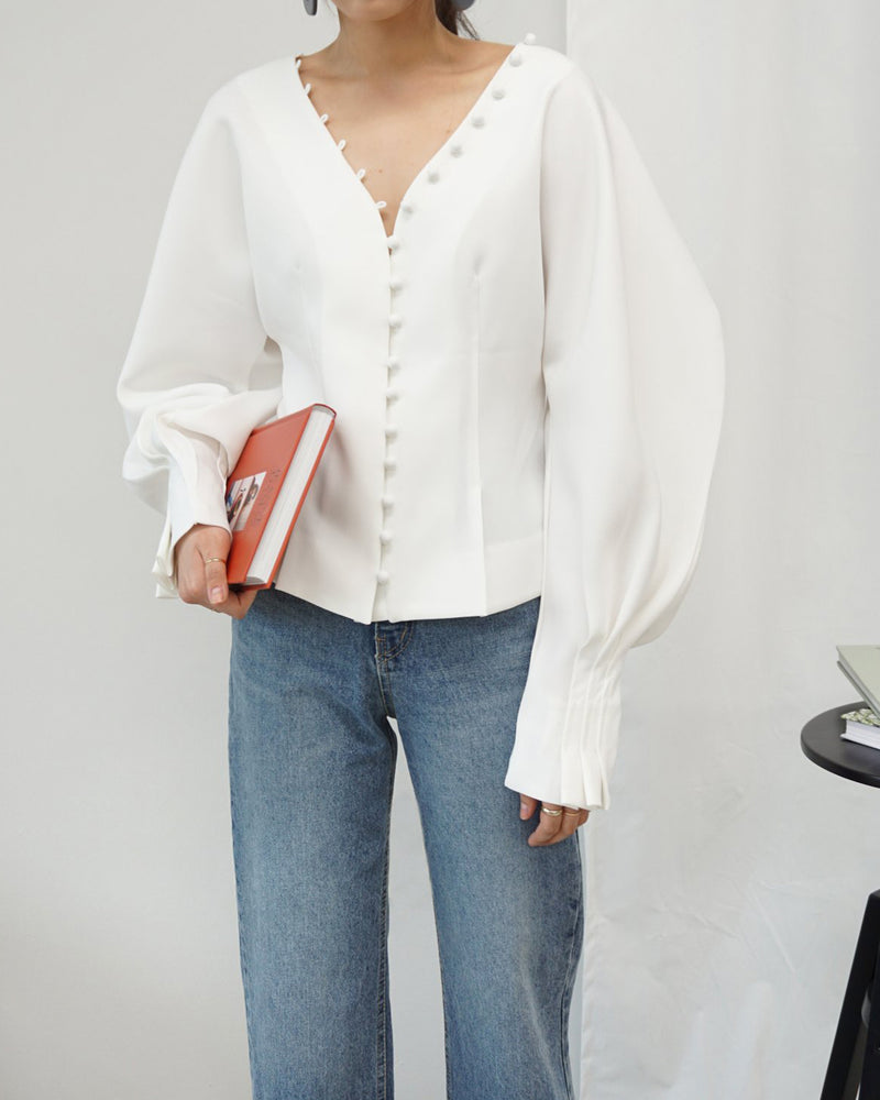 BUTTONED BALLOON SLEEVE BLOUSE