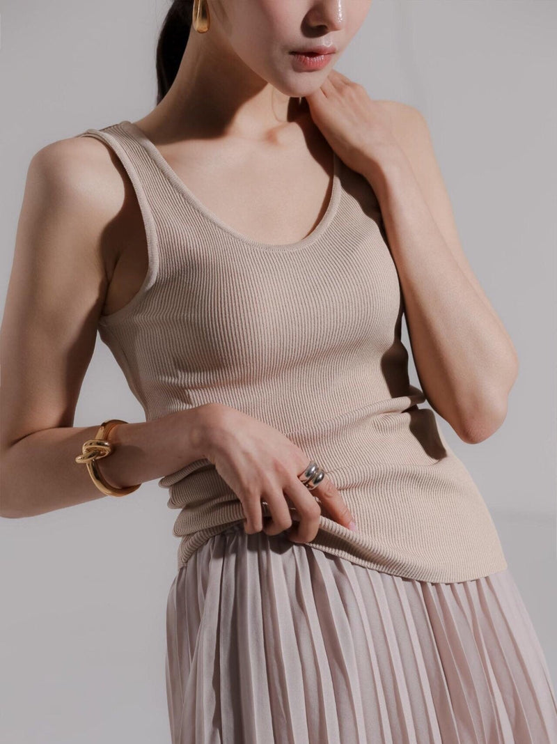 CLASSIC RIBBED KNIT TANK