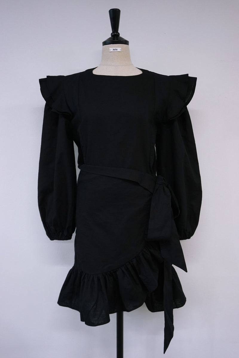 BALLOON SLEEVE RUFFLE DRESS