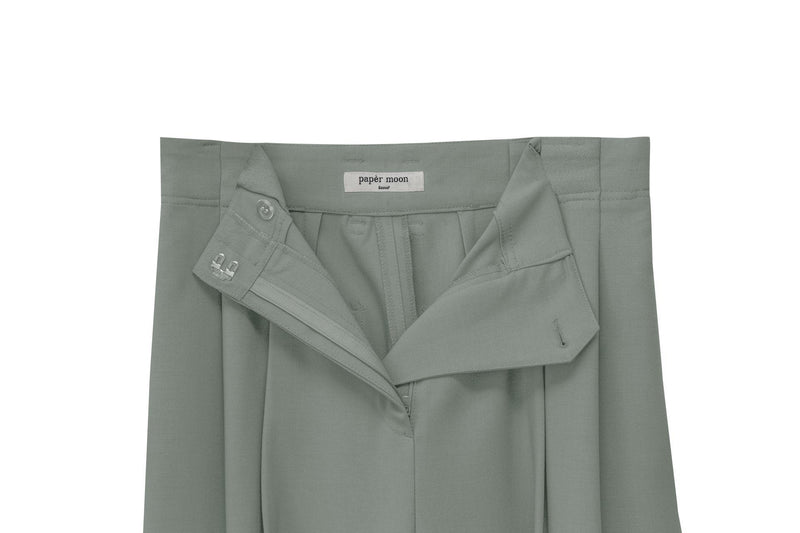 DOUBLE PLEATED STRETCH TROUSERS