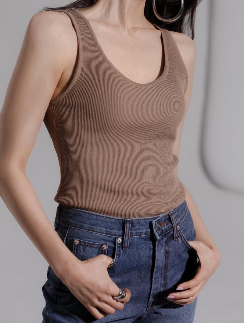 CLASSIC RIBBED KNIT TANK