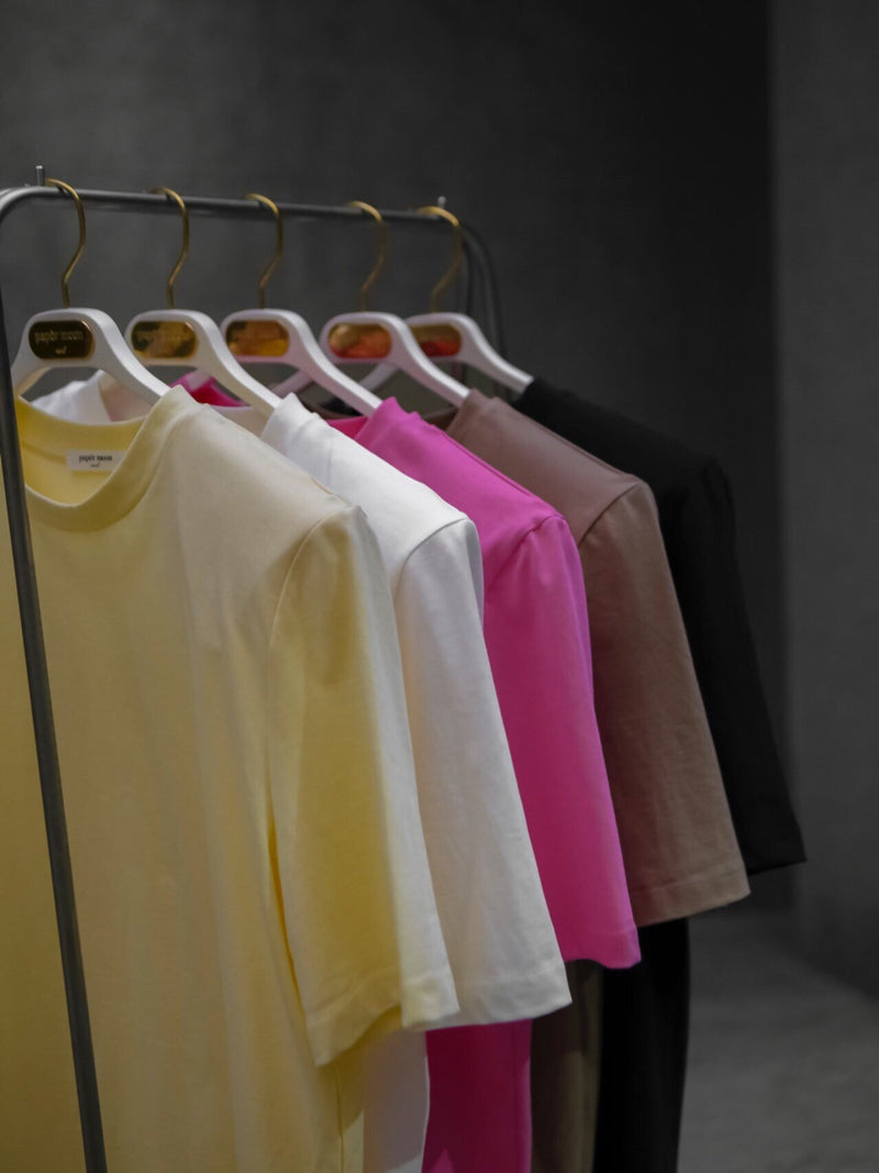 COTTON PADDED SHOULDER HALF SLEEVE TOP