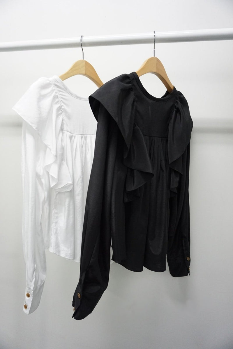 CLASSIC AURORA RUFFLE BLOUSE
