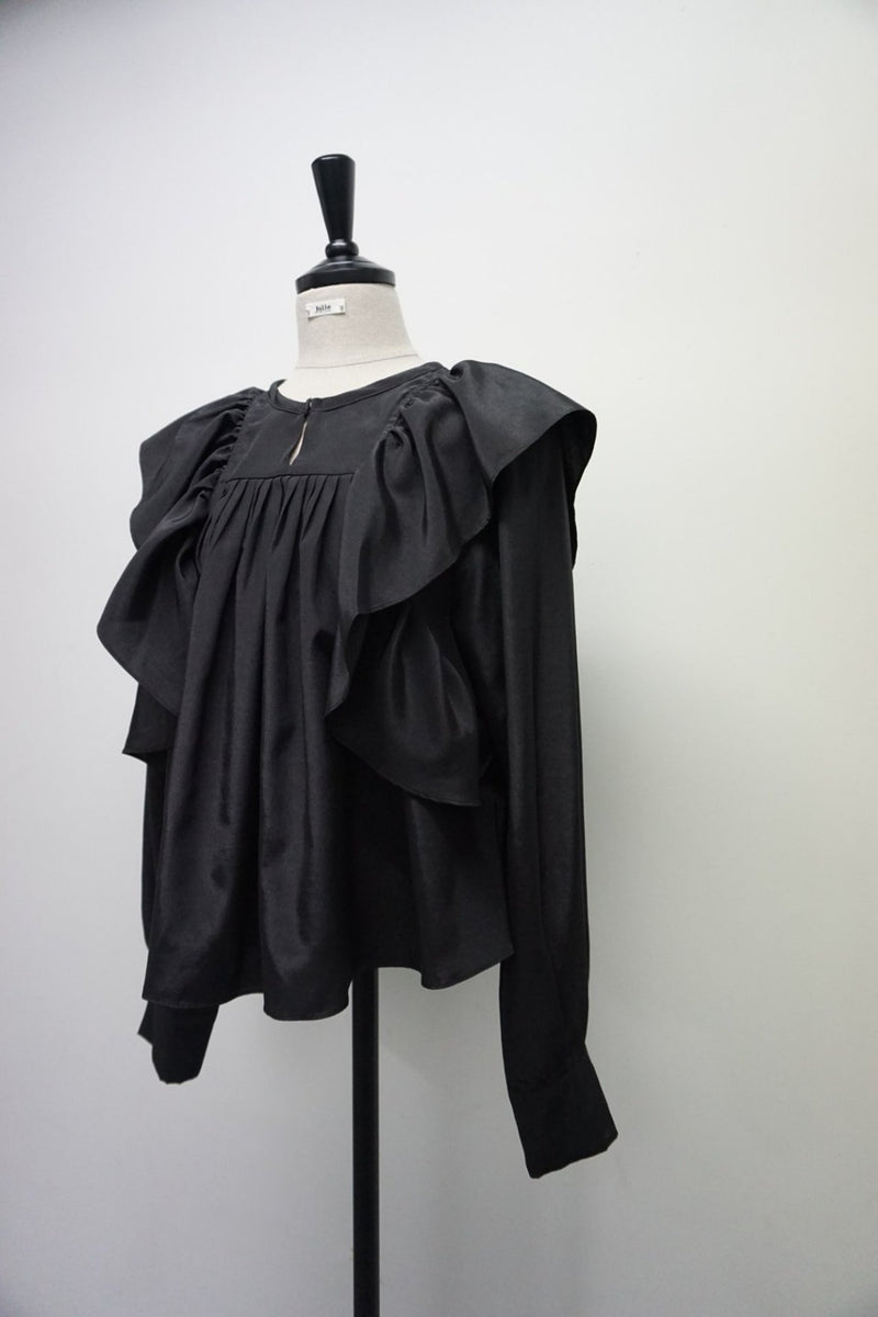 CLASSIC AURORA RUFFLE BLOUSE