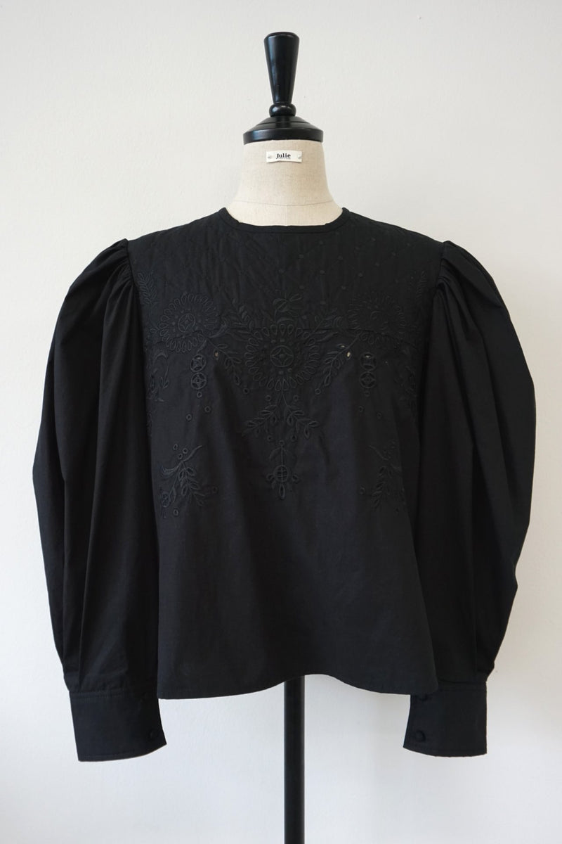 BALLOON SLEEVE EMBROIDERED COTTON BLOUSE