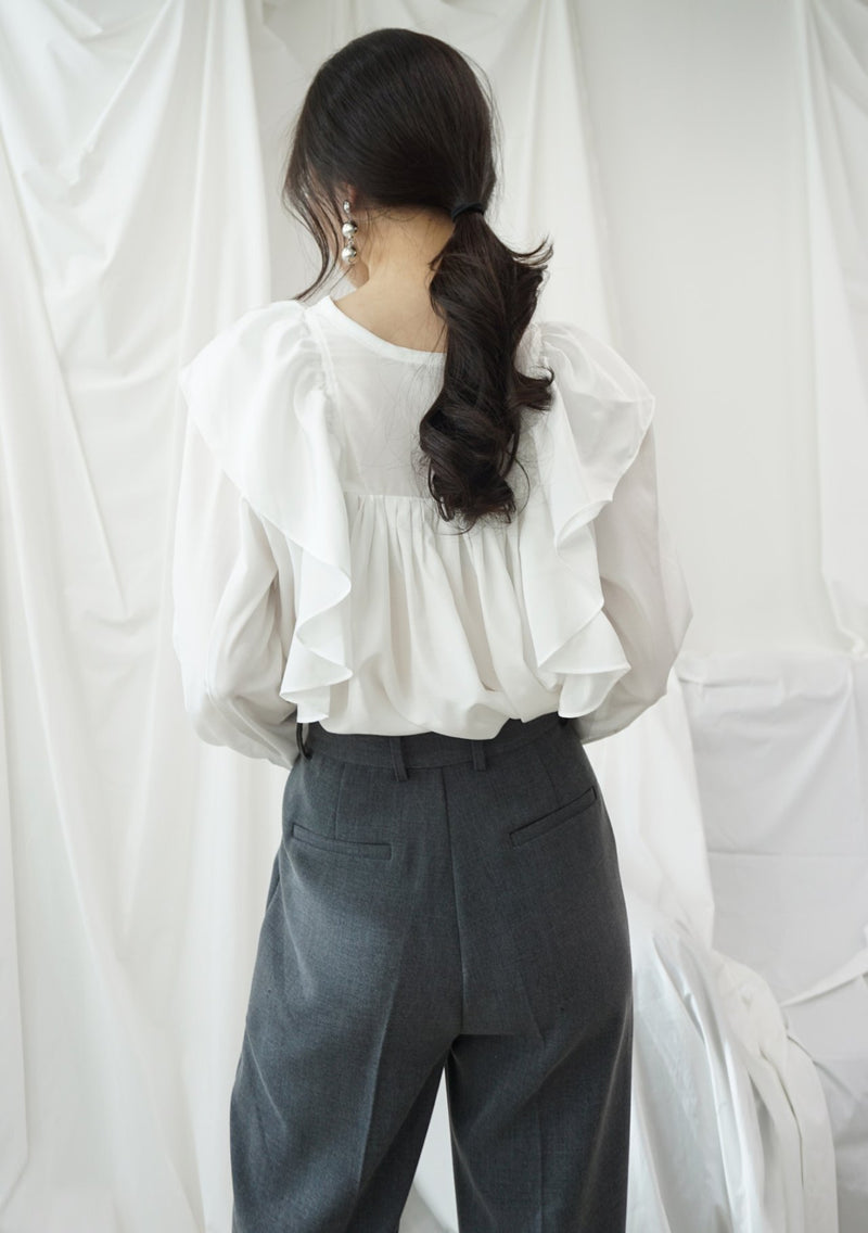 CLASSIC AURORA RUFFLE BLOUSE