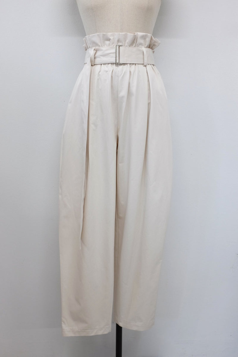 RUFFLE BELTED TROUSERS