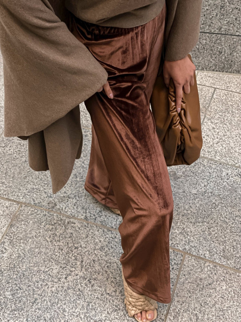 BANDED WIDE LEG VELVET PANTS